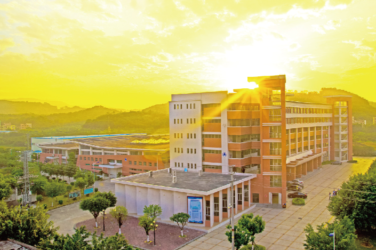 广州城建技工学校
